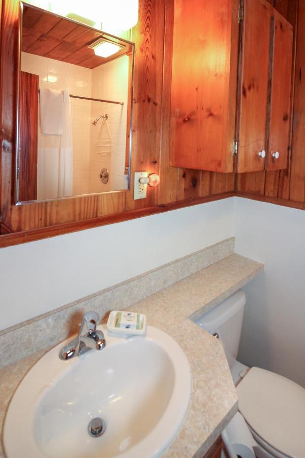 Bamboo Apartments Holmes Beach Luaran gambar